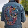 Bestickte Jeansjacke Flower Skull personalisiert – Bild 5